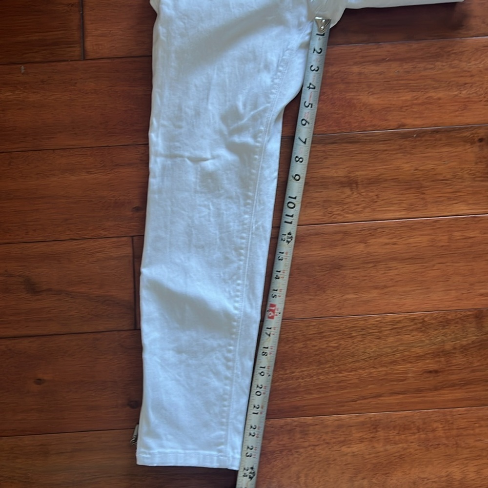 White House Black Market Skinny Crop White Jeans Size 6 - Picture 4 of 7